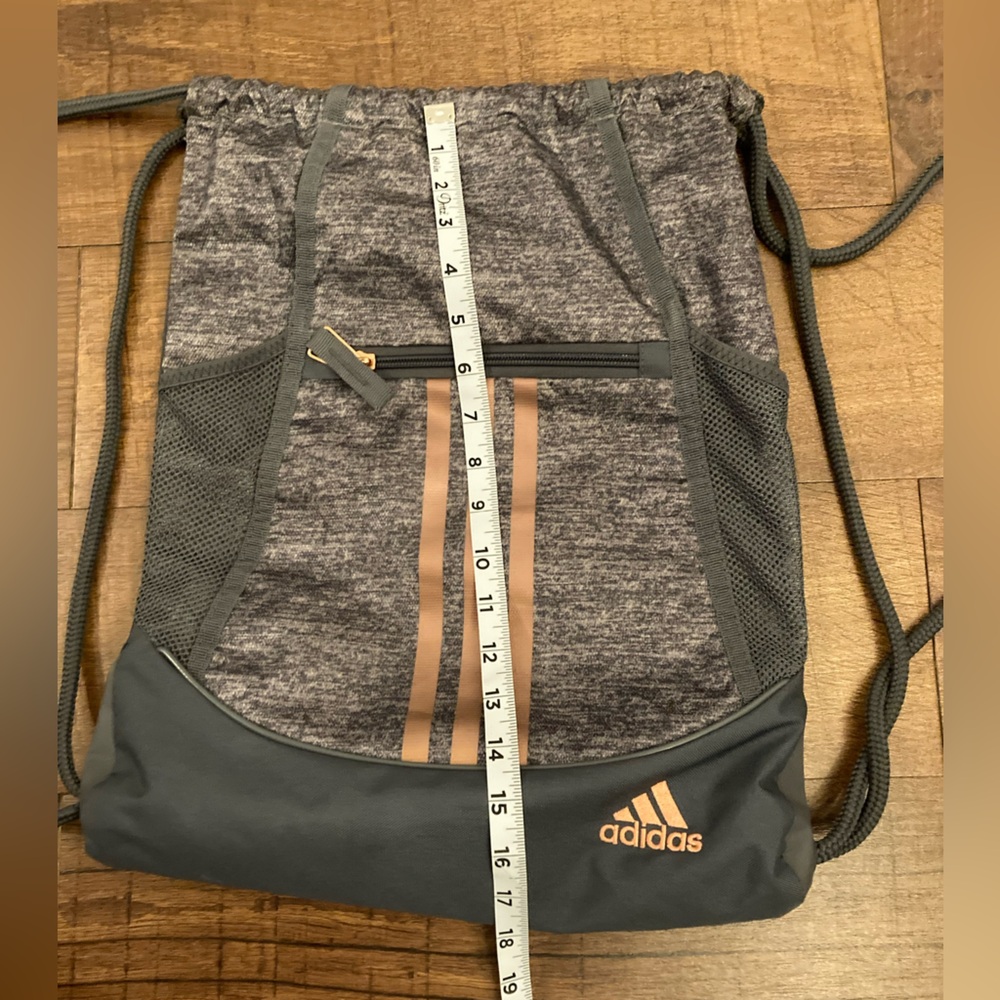 Adidas Gray Drawstring Backpack Bag w/ Rose Gold Accent Details EUC - Picture 6 of 7